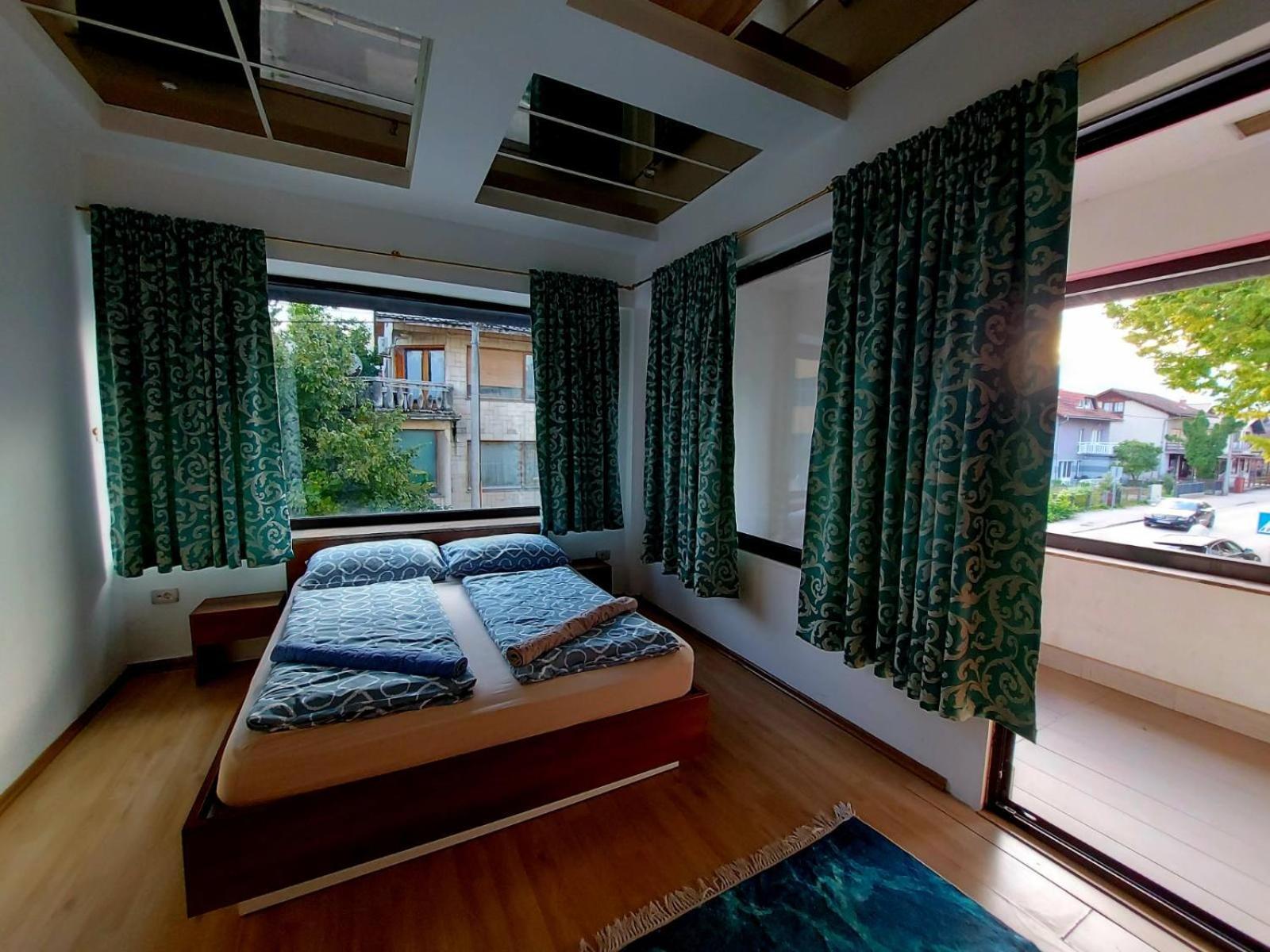 Irish Hotel Bihać Extérieur photo